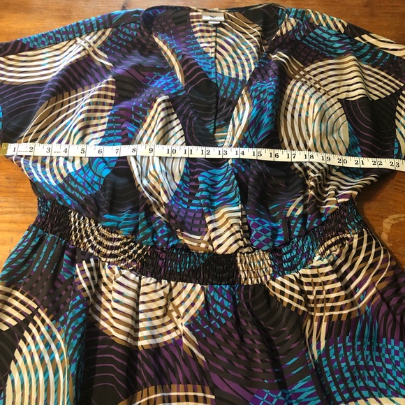 Wrap style blouse - Picture 4 of 6